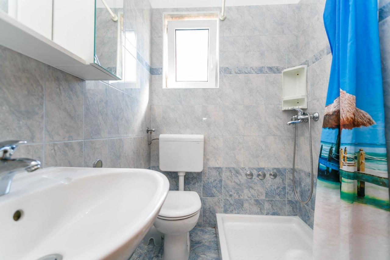 Apartmani Luka Kornic Ngoại thất bức ảnh